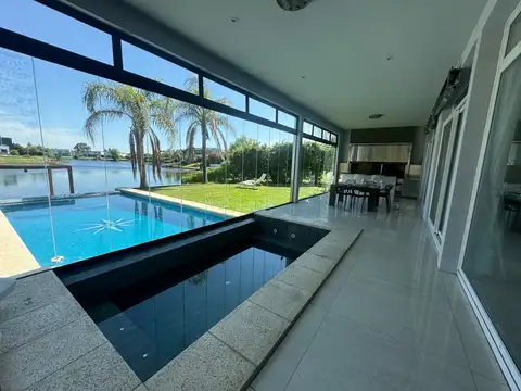 Casa en Venta de 4 dormitorios