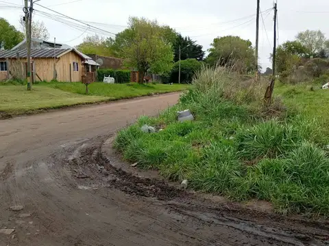 Terreno en Venta en Barrio San Jacinto, USD 27.000