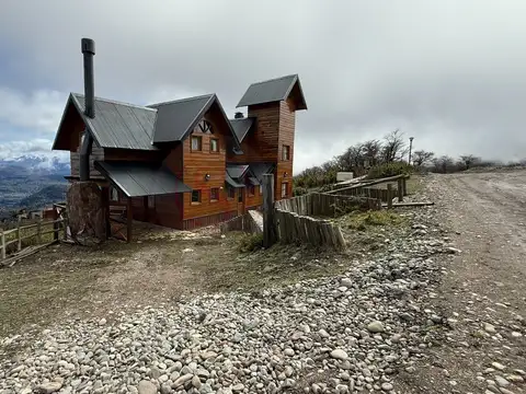 Casa Monoambiente con 3 baños