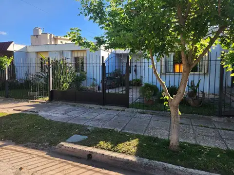 Casa en Venta en Uocra, Córdoba