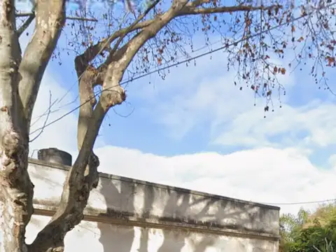 8,66 x 36,38 Terreno en venta en Liniers