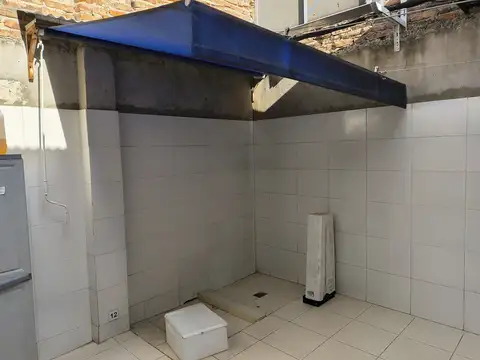 Galpon en Venta 35  mts Fondo