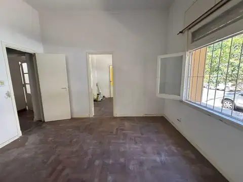 Casa en Venta en Parque Chas, USD 450.000