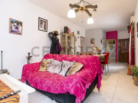 Departamento en Venta en Villa Elvira, USD 55.000