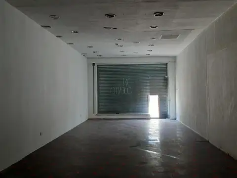LOCAL COMERCIAL ZARATE - CENTRO