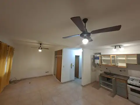 Depto Tipo Casa en Alquiler al Este