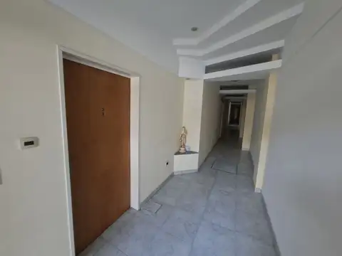 Depto Tipo Casa en Alquiler de Monoambiente