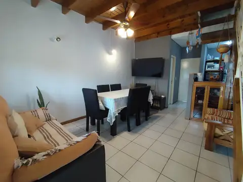 Depto Tipo Casa 3 ambientes con 1 baño