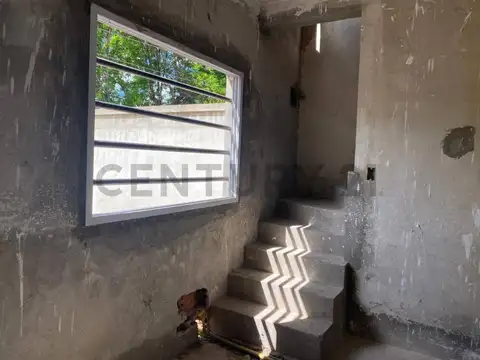 83 e/ 13 & 14 , Piso DUPLEX
