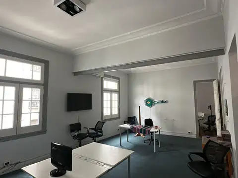 Oficina en Alquiler en Retiro, USD 800