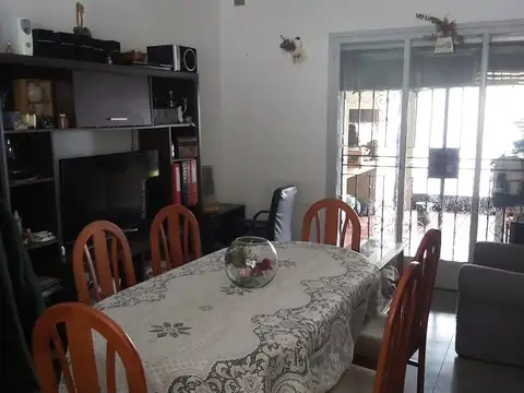 Depto Tipo Casa en Venta de 2 dormitorios