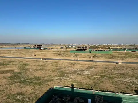 Venta de  lote en barrio Amarras, Puertos del Lago, Escobar