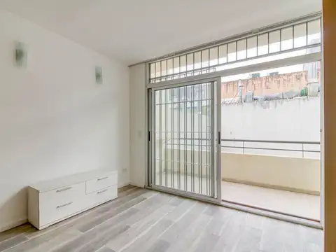 Departamento en Venta con 1 cochera