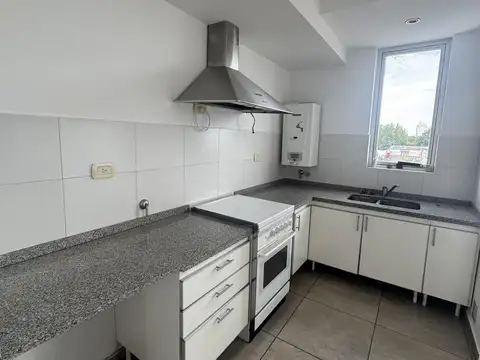 Alquiler departamento dos dormitorios terraza y quincho, La Plata