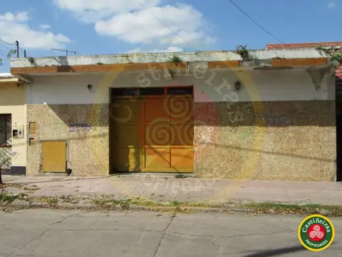 GALPON / DEPOSITO - ZONA APTA PARA EMPRENDIMIENTO - FRENTE A ESTACION DE TRENES - CASI AV. IRIGOYEN
