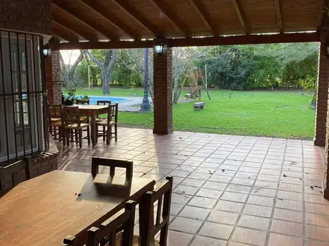 Alquiler de casa quinta en Santa Rosa de Calchines