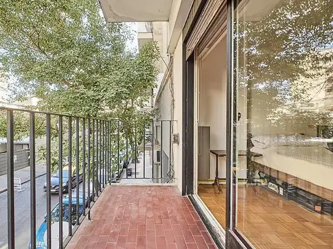 Departamento 2 ambientes Luminoso patio balcon Apto profesional al frente en Recoleta