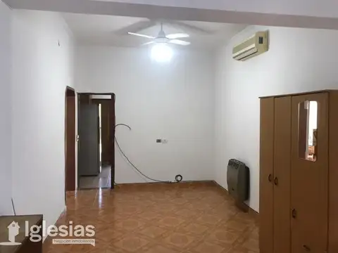 Casa en Alquiler en Tapiales, $ 1.300.000