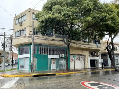 uzal 3400 entre san lorenzo y acassuso