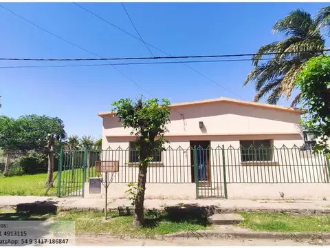 Casa | 2 Dormitorios | Amplio terreno | Capitán Bermúdez | Barrio Villa Cassini