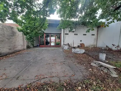 Local en Alquiler 40 años