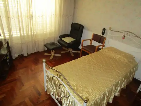 Depto Tipo Casa 3 ambientes con 2 baños