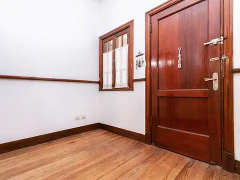 Casa en Venta en Banfield, USD 250.000