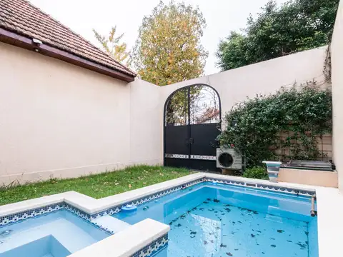 French 800