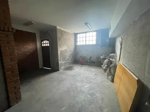 TRIPLEX 4 PLANTAS EN VILLA LUZURIAGA