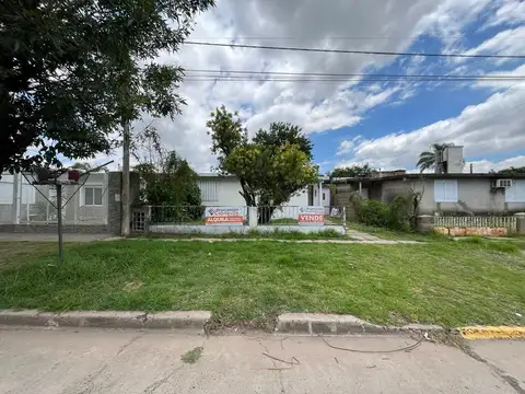 VENDO CASA B P ACINDAR 2 DORMITORIOS VILLA CONSTITUION