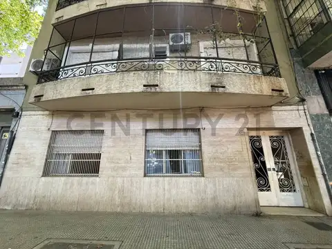 VENTA PH 3 AMB CON PATIO EN PALERMO APTO CREDITO