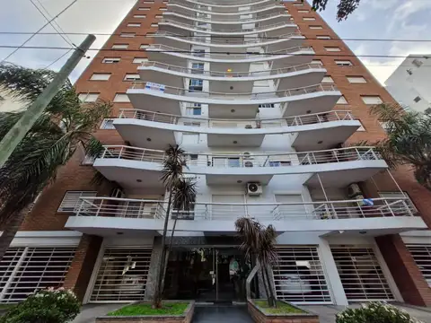Departamento - Alquiler - Argentina, Caseros - Domingo Faustino Sarmiento  2700