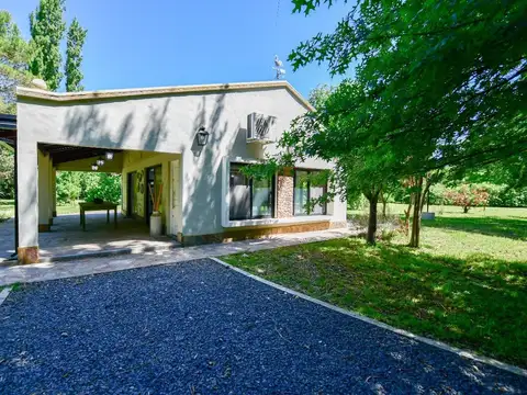 CASA VENTA EL RODEO 1 DORMITORIO PILETA Y QUINCHO