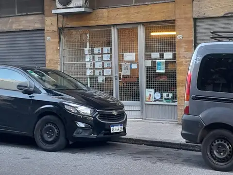 Local comercial de 28 m2.