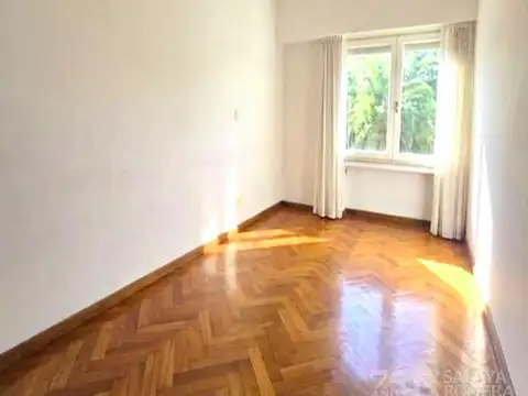 Casa en Venta en La Lucila Libertador / Río, USD 610.000