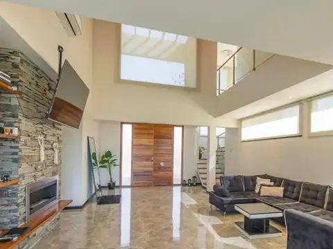 Casa en Venta en Ezeiza, USD 590.000