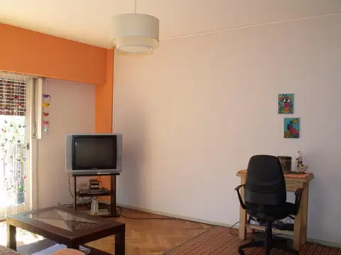 Belgrano 2400, Piso 5