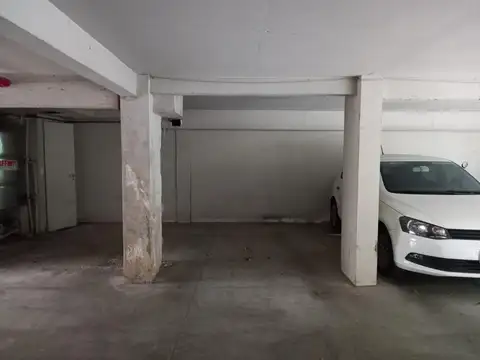 VENTA COCHERA PALERMO BAJAS EXPENSAS 