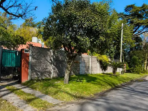 OPRTUNIDAD CASA 4 AMBIENTES  LA REJA MORENO