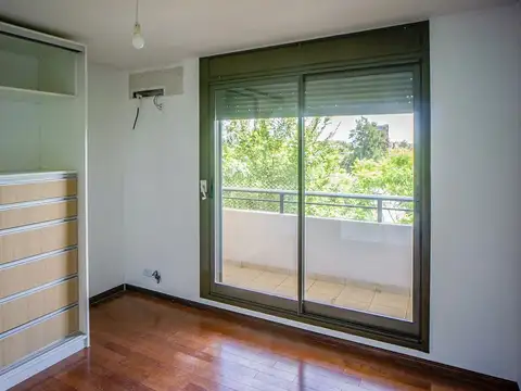 Departamento en Alquiler con 2 cocheras