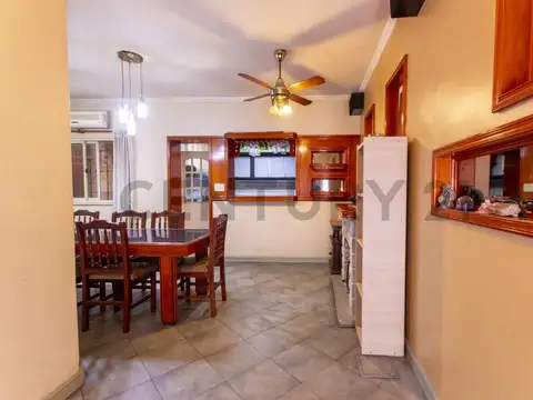 PH 5 AMBIENTES VENTA MATADEROS QUINCHO Y PARRILLA DEPARTAMENTO 2 AMBIENTES EN PLANTA ALTA CON LOCAL