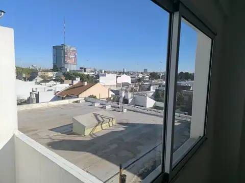 Meyderos 3400, Piso 4