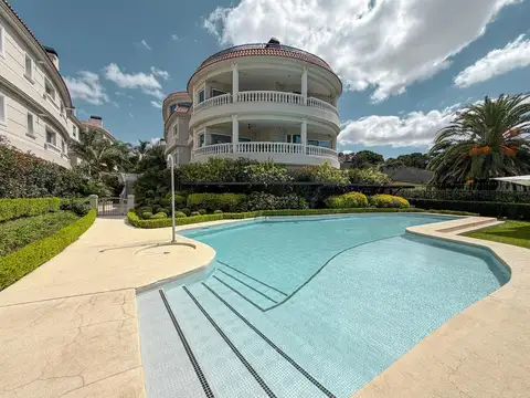 Departamento de 3 dormitorios con vista al río, 2 cocheras y amenities Premium