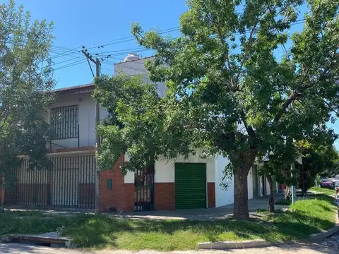 casa PB y PA con local