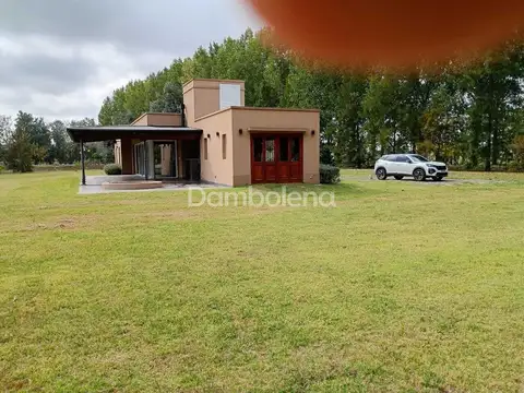 Casa  en Venta en Abbott, San Miguel del Monte, Resto de la Provincia