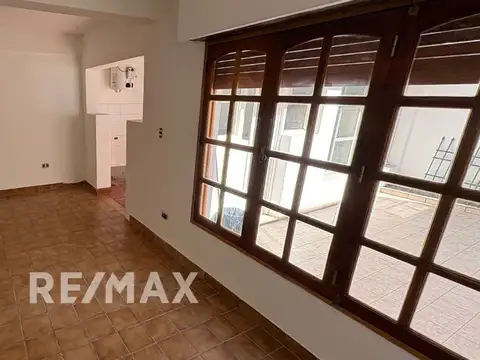 Depto Tipo Casa 4 ambientes con 1 baño