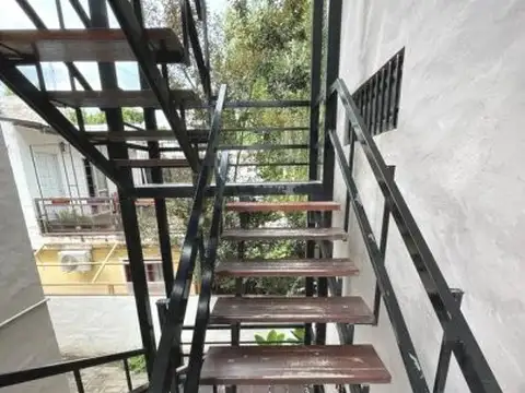 Curros Enriquez 351 , Piso 2