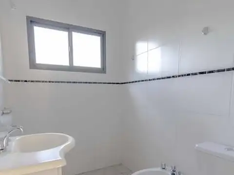 Depto Tipo Casa 3 ambientes con 1 baño