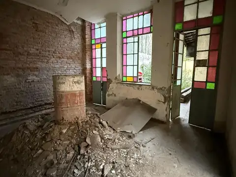 Casa 5 ambientes con 1 baño