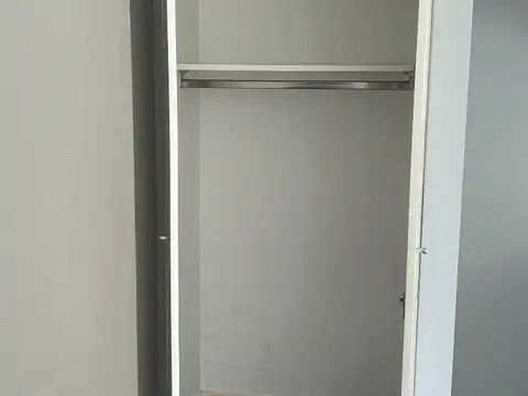 Dorrego 2400, Piso 2